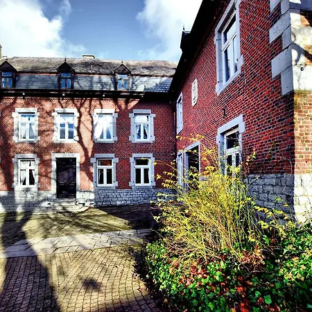 Luxurious Mansion With Indoor Pool And Sauna Vakantiehuis