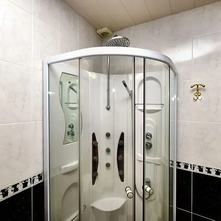 Luxurious Mansion With Indoor Pool And Sauna Mesnil-Saint-Blaise