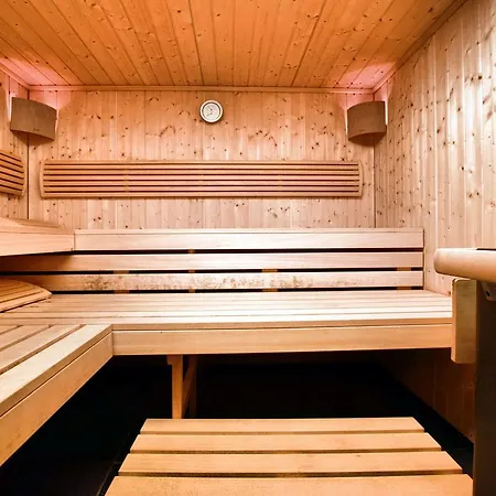 Luxurious Mansion With Indoor Pool And Sauna * Mesnil-Saint-Blaise